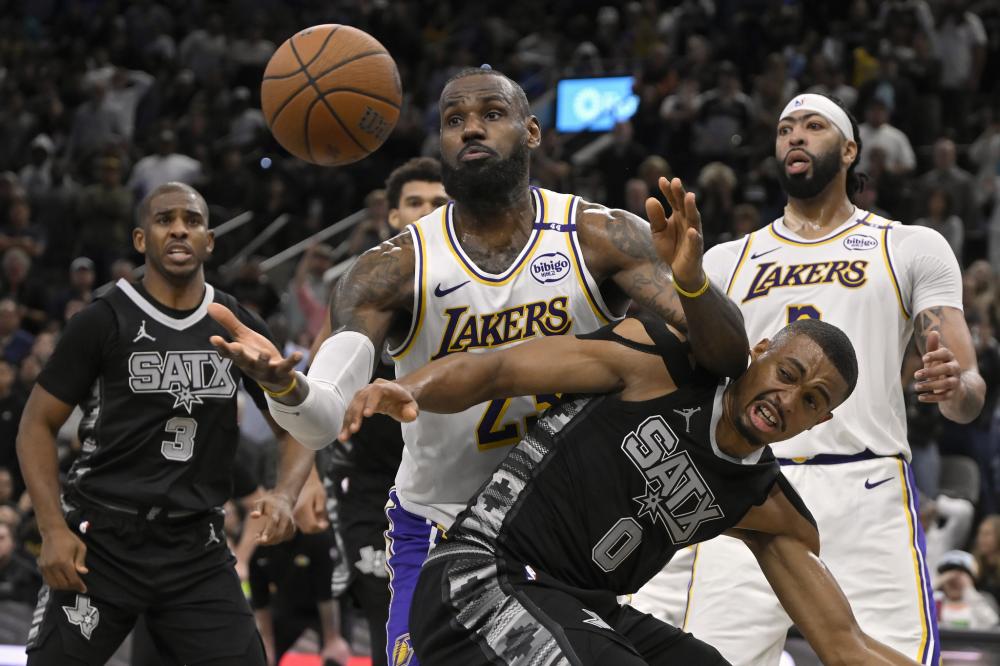 而石宇奇则 而石宇奇则